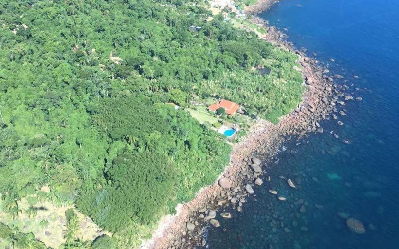 イリャベラ Sol-Lua Bangalo Com Uso Exclusivo Da Piscinaヴィラ エクステリア 写真